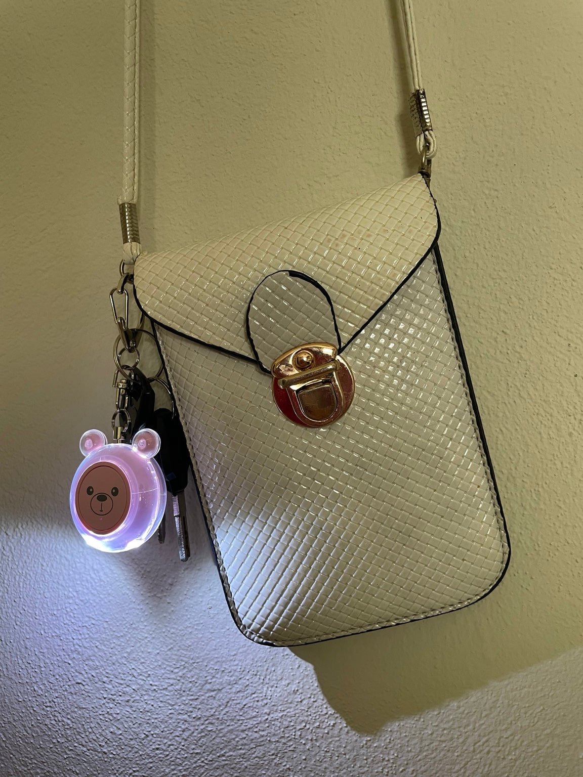 Rechargeable Personal Safety Alarm with LED Strobe