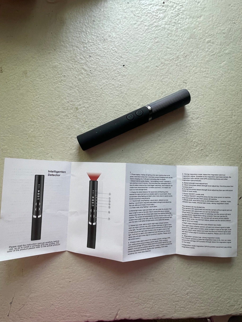 Portable Hidden Camera & Signal Detector